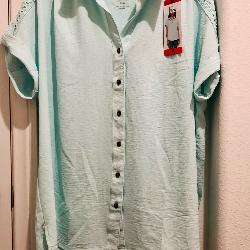 Felina ladie's Button Down Short Sleeve Casual  Blouse M - Picture 4 of 7